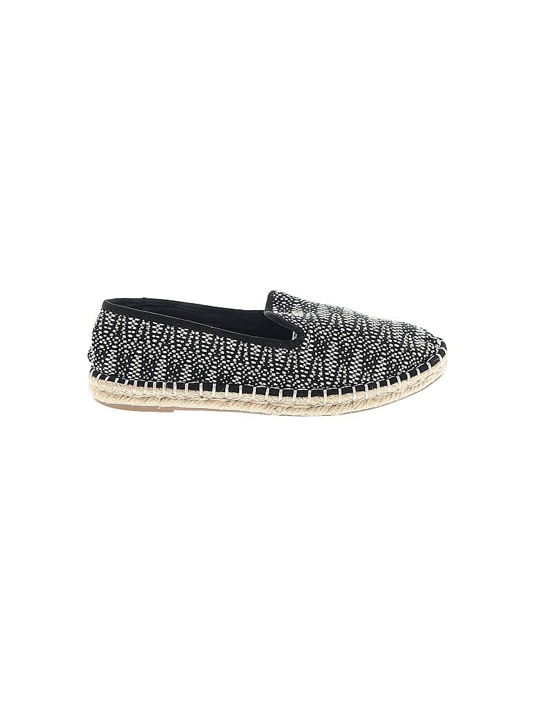 Pre-owned Universal Thread Flats In Black