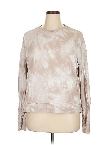 all in motion Long Sleeve Top (view 1)