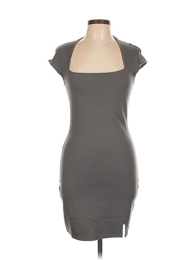 Pre-owned Divided By H&m Casual Dress In Gray