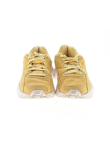 FILA Sneakers (view 2)