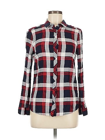 Akira Chicago Red Label Long Sleeve Button-Down Shirt (view 1)