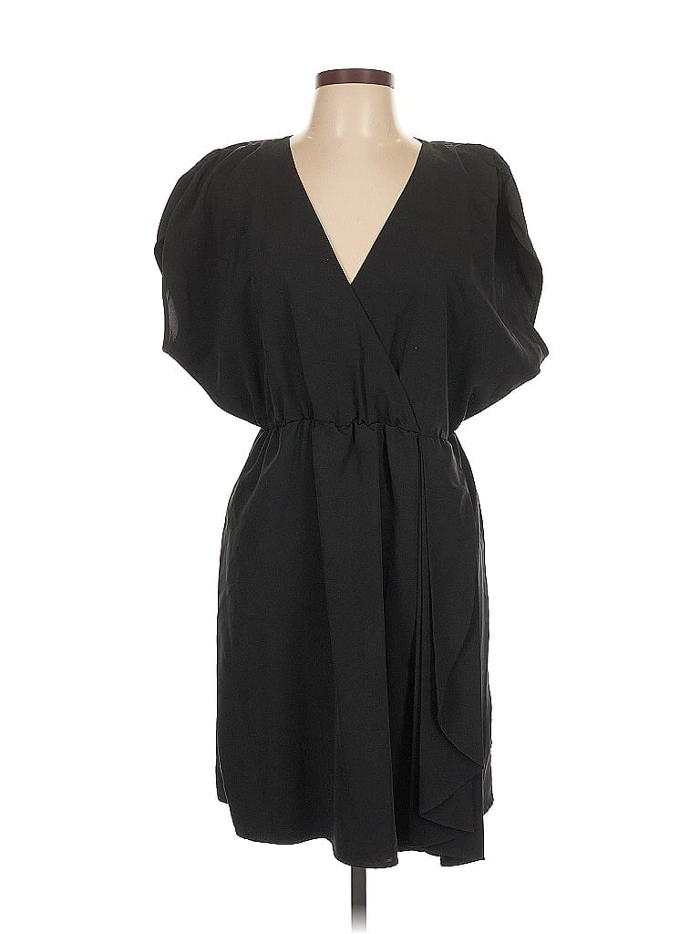 Pre-owned H&m Casual Dress In Black