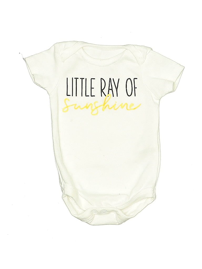 Click to view more detailed imagery on our partner's website Pre-owned Baby Starters Babies' Short Sleeve Onesie In White