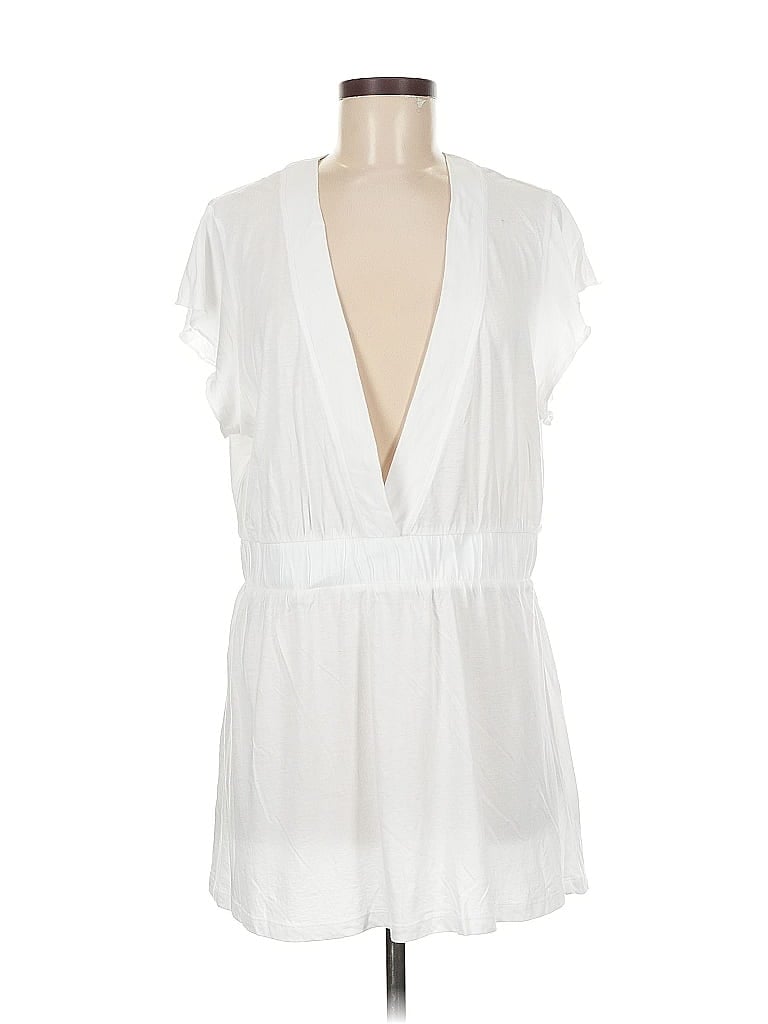 Pre-owned Dkny Kimono In White