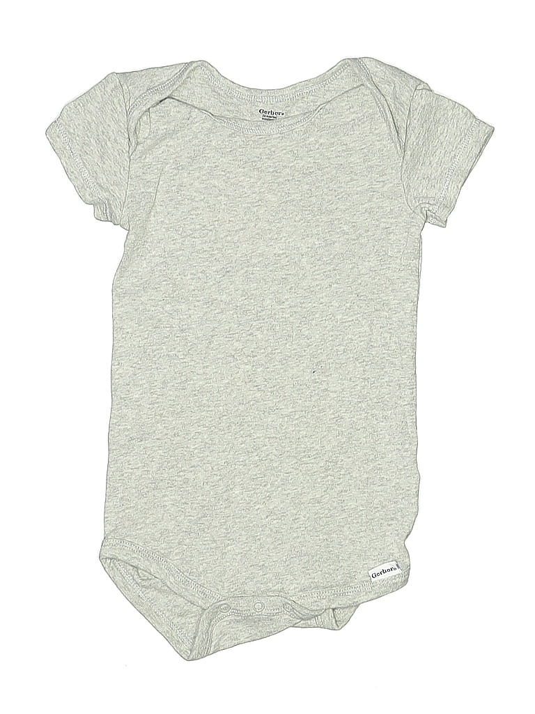 Click to view more detailed imagery on our partner's website Pre-owned Gerber Kids' Short Sleeve Onesie In Gray