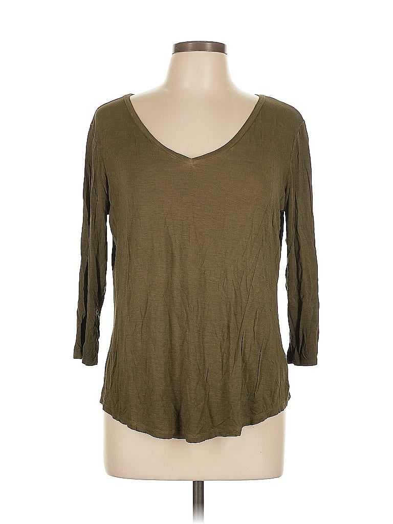 Pre-owned A.n.a. A New Approach 3/4 Sleeve T-shirt In Green