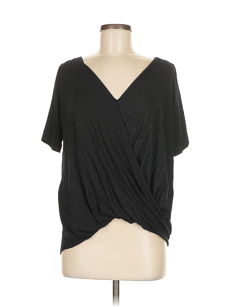 Click to view more detailed imagery on our partner's website Pre-owned Left Coast By Dolan Short Sleeve T-shirt In Black