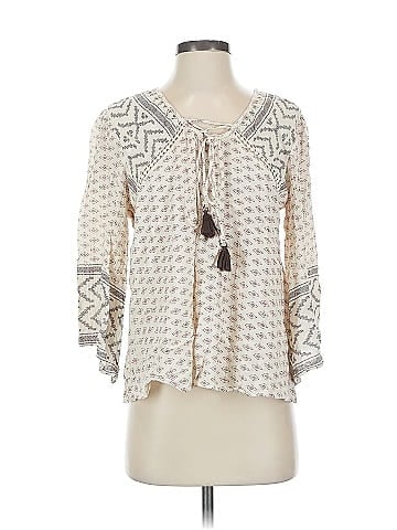 Angie 3/4 Sleeve Blouse (view 1)