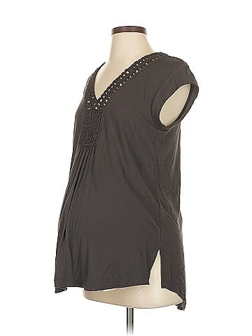 A Pea in the Pod Sleeveless Blouse (view 1)
