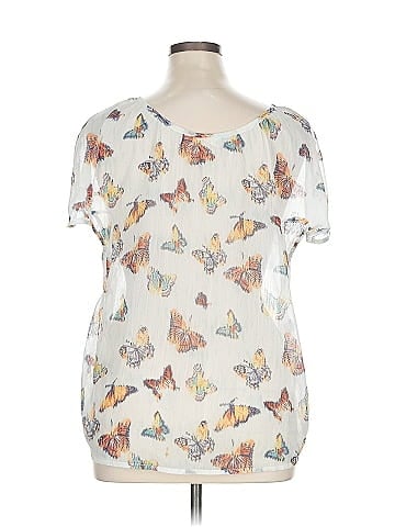 Mudd Short Sleeve Blouse (view 2)