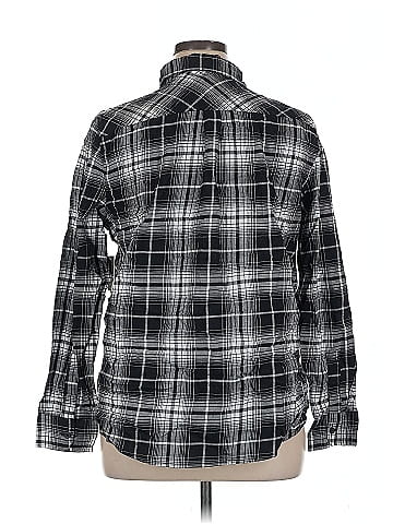 Amazon Essentials Long Sleeve Button-Down Shirt (view 2)