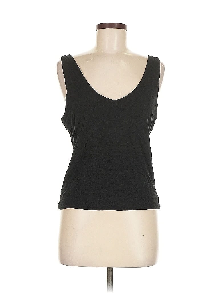 Click to view more detailed imagery on our partner's website Pre-owned Loveappella Sleeveless T-shirt In Black