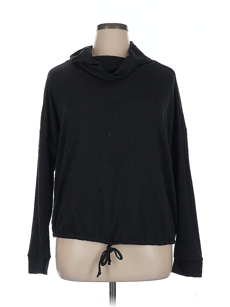 Pre-owned Dip Turtleneck Sweater In Black
