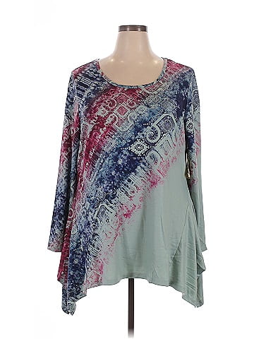 One World 3/4 Sleeve Top (view 1)
