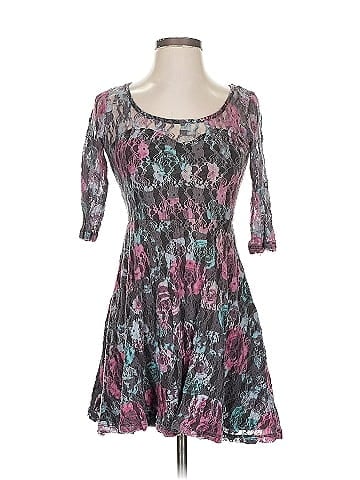 Material Girl 3/4 Sleeve Top (view 1)