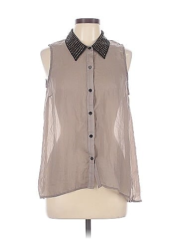 Studio Y Sleeveless T-Shirt (view 1)