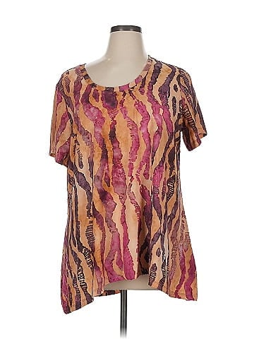 LOGO by Lori Goldstein Short Sleeve T-Shirt (view 1)