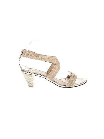 Donald J Pliner Heels (view 1)