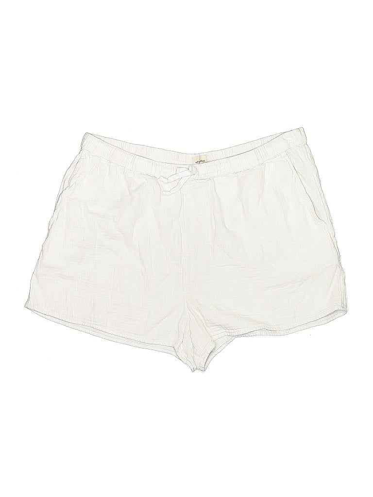Click to view more detailed imagery on our partner's website Pre-owned Wilfred Free Shorts In White