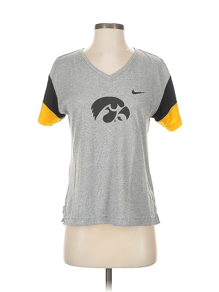 Pre-owned Nike Short Sleeve T-shirt In Gray