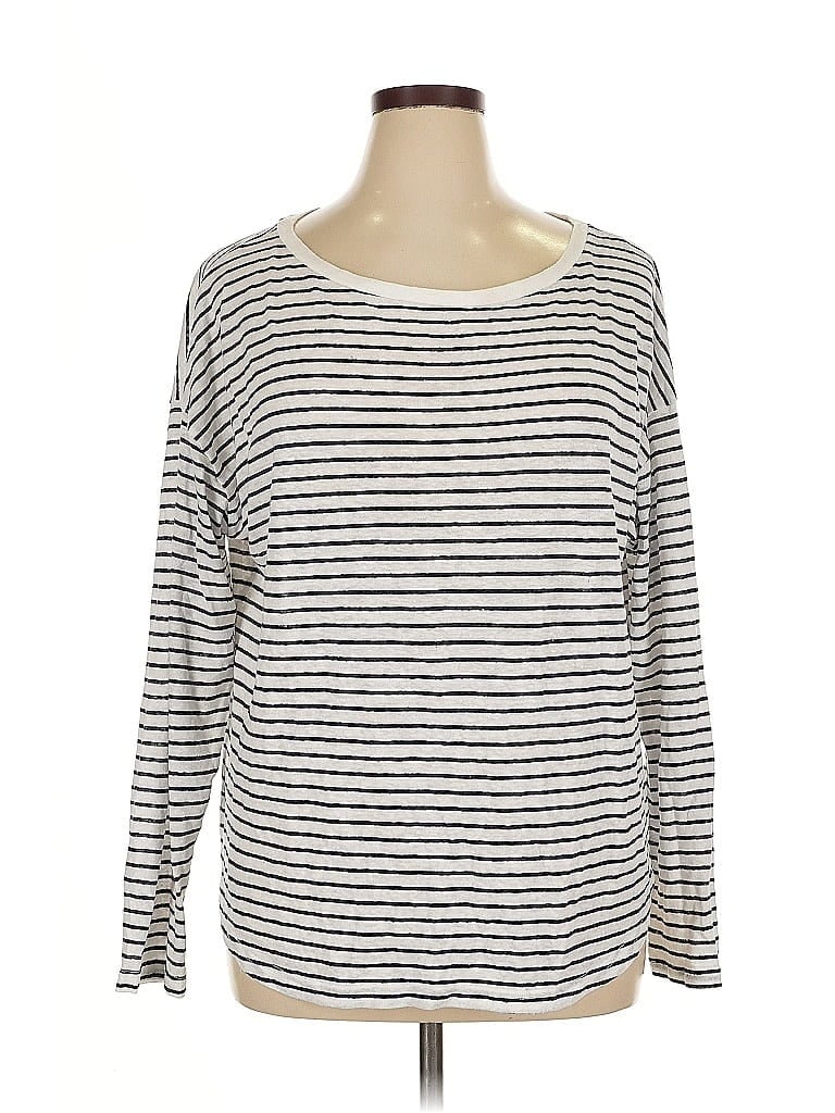 Pre-owned Gap Long Sleeve T-shirt In White