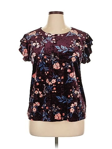 a.n.a. A New Approach Short Sleeve Blouse (view 1)