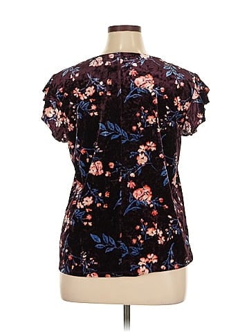a.n.a. A New Approach Short Sleeve Blouse (view 2)