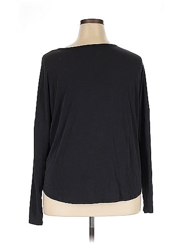 Gap Fit Long Sleeve T-Shirt (view 2)