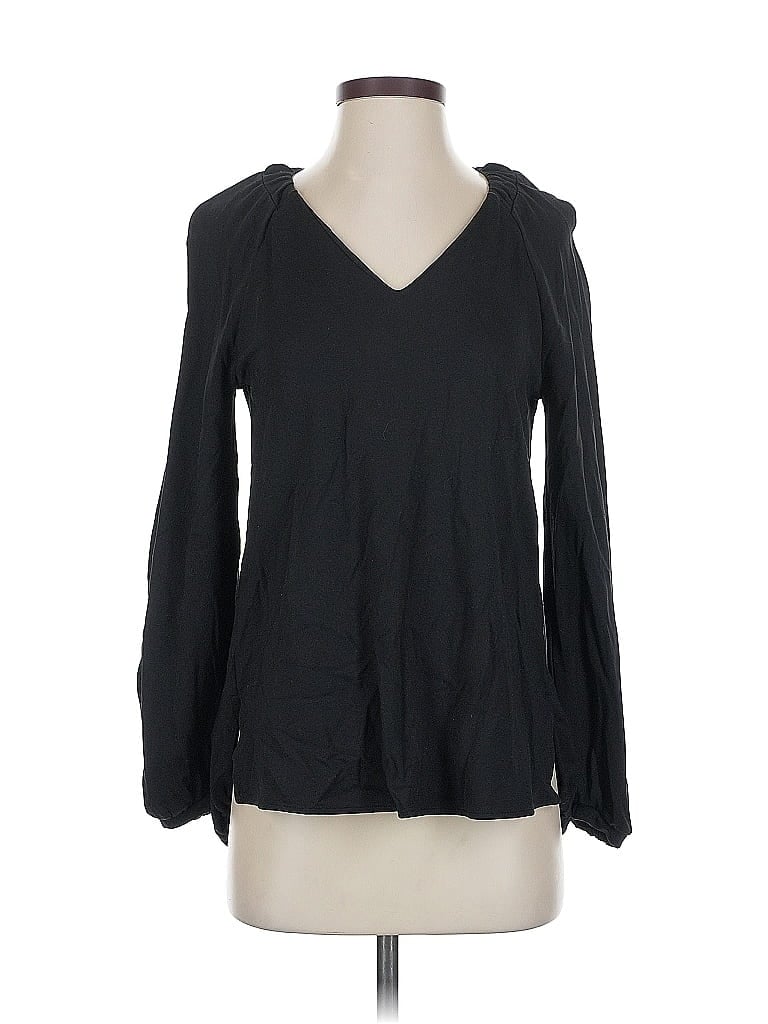 Click to view more detailed imagery on our partner's website Pre-owned Cabi Long Sleeve Blouse In Black