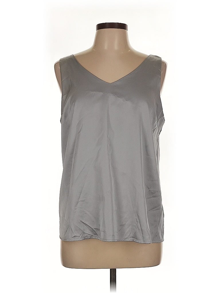 Pre-owned Ekouaer Sleeveless T-shirt In Silver