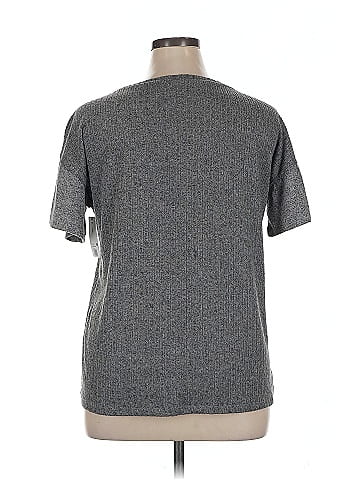 IZOD Short Sleeve T-Shirt (view 2)
