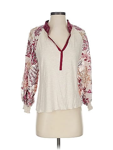 Tiny 3/4 Sleeve Blouse (view 1)