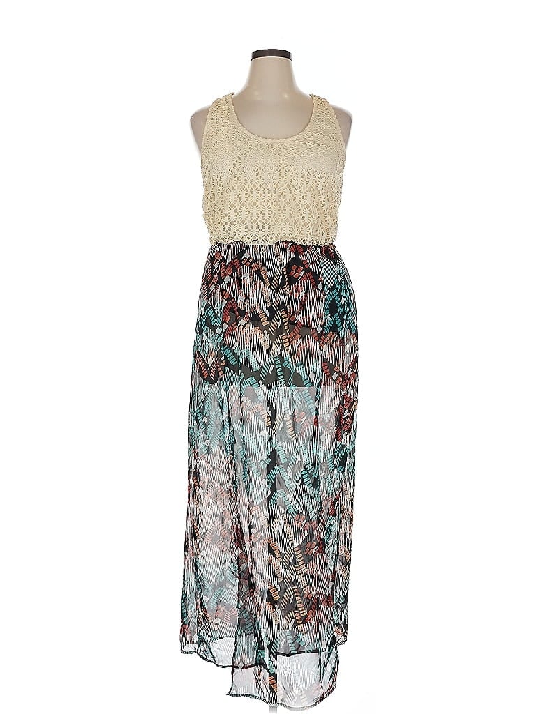 Pre-owned City Triangles Casual Dress In White