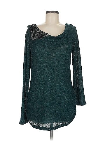 Studio Y Pullover Sweater (view 1)