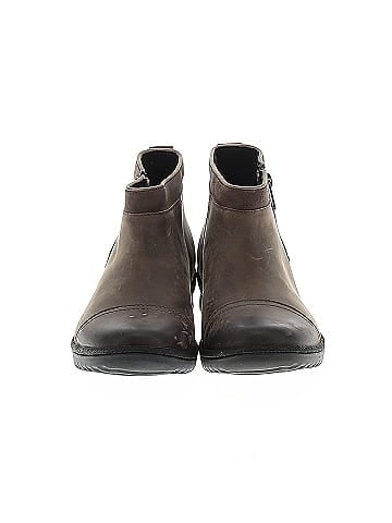 Ugg Ankle Boots (view 2)