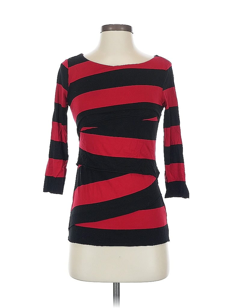 Pre-owned Vince Camuto 3/4 Sleeve T-shirt In Red