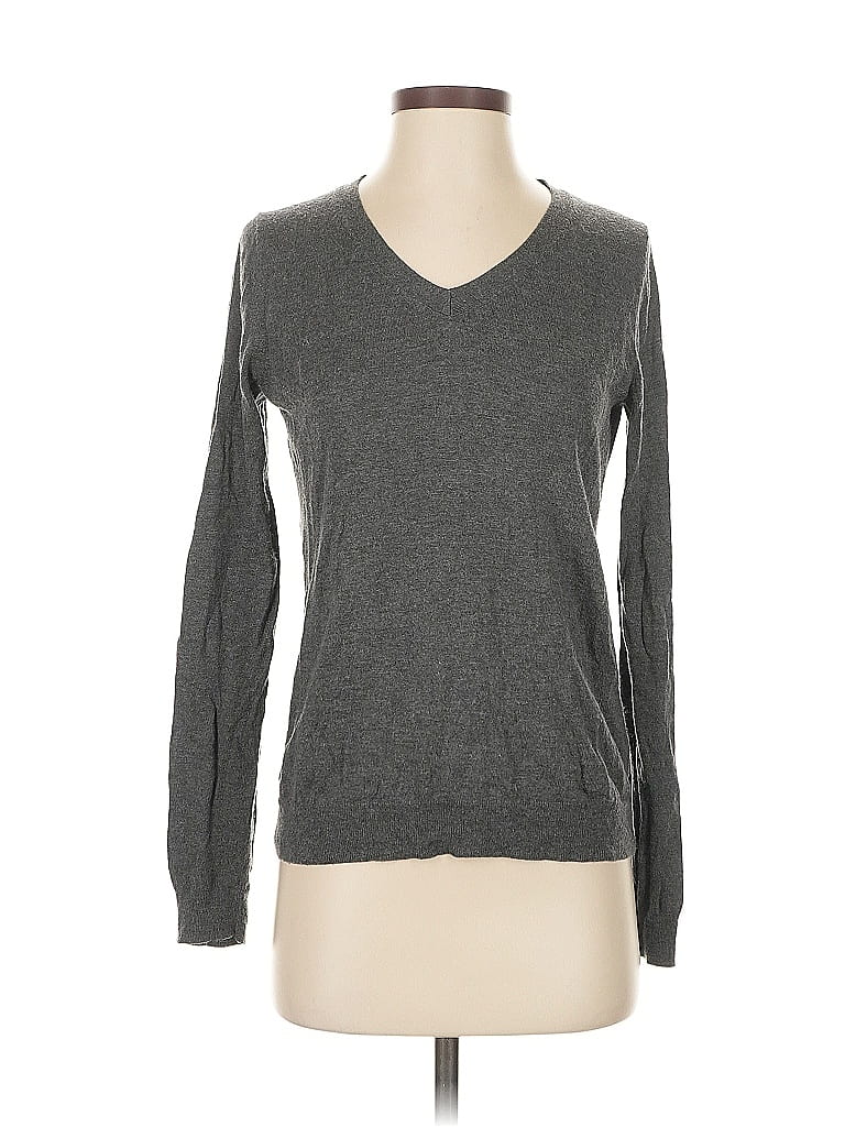 Click to view more detailed imagery on our partner's website Pre-owned Uniqlo Long Sleeve T-shirt In Gray