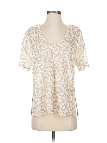 Hem & Thread Short Sleeve T-Shirt (view 1)