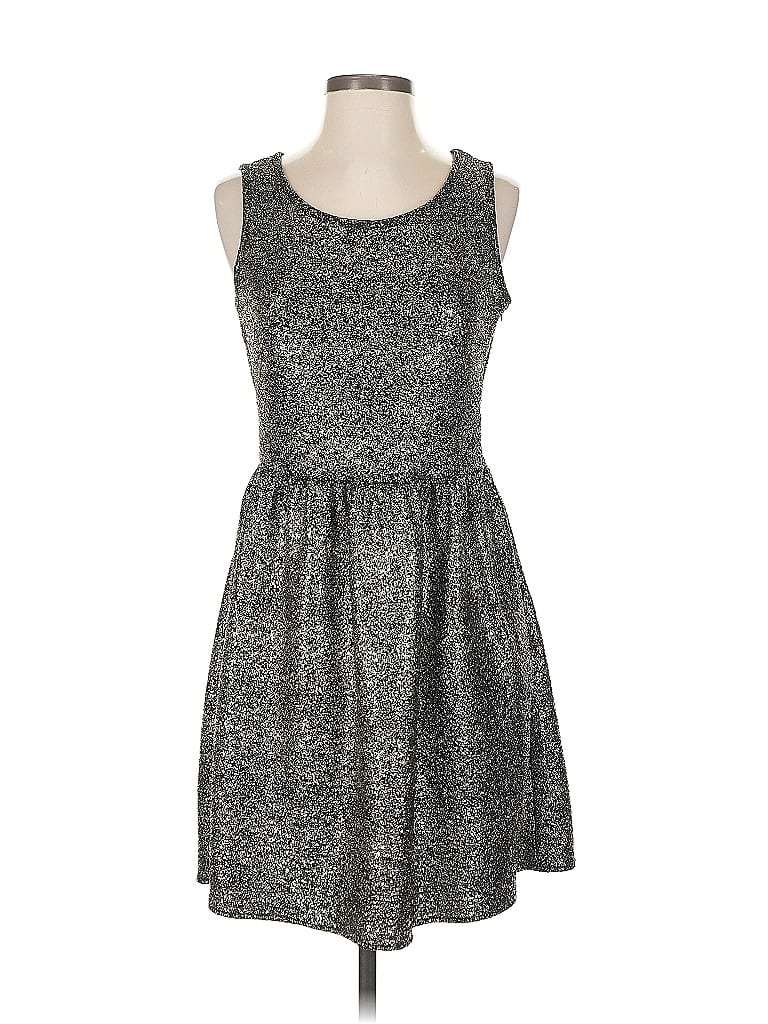 Pre-owned Olive & Oak Casual Dress In Gray
