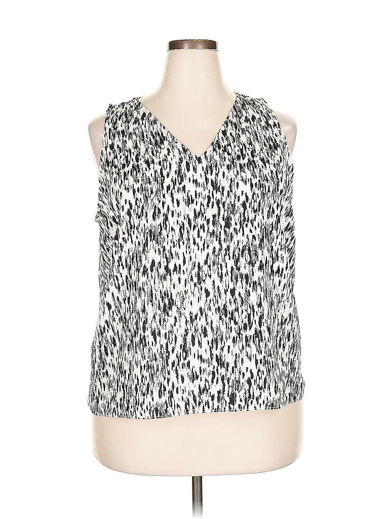 Pre-owned Nine West Sleeveless Blouse In Silver