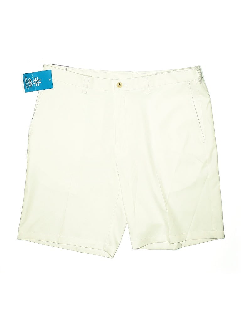 Click to view more detailed imagery on our partner's website Pre-owned Splendid Khaki Shorts In White