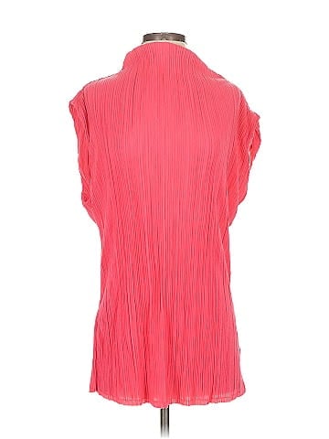 Scoop Sleeveless Blouse (view 1)