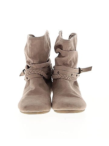 REPORT Boots (view 2)