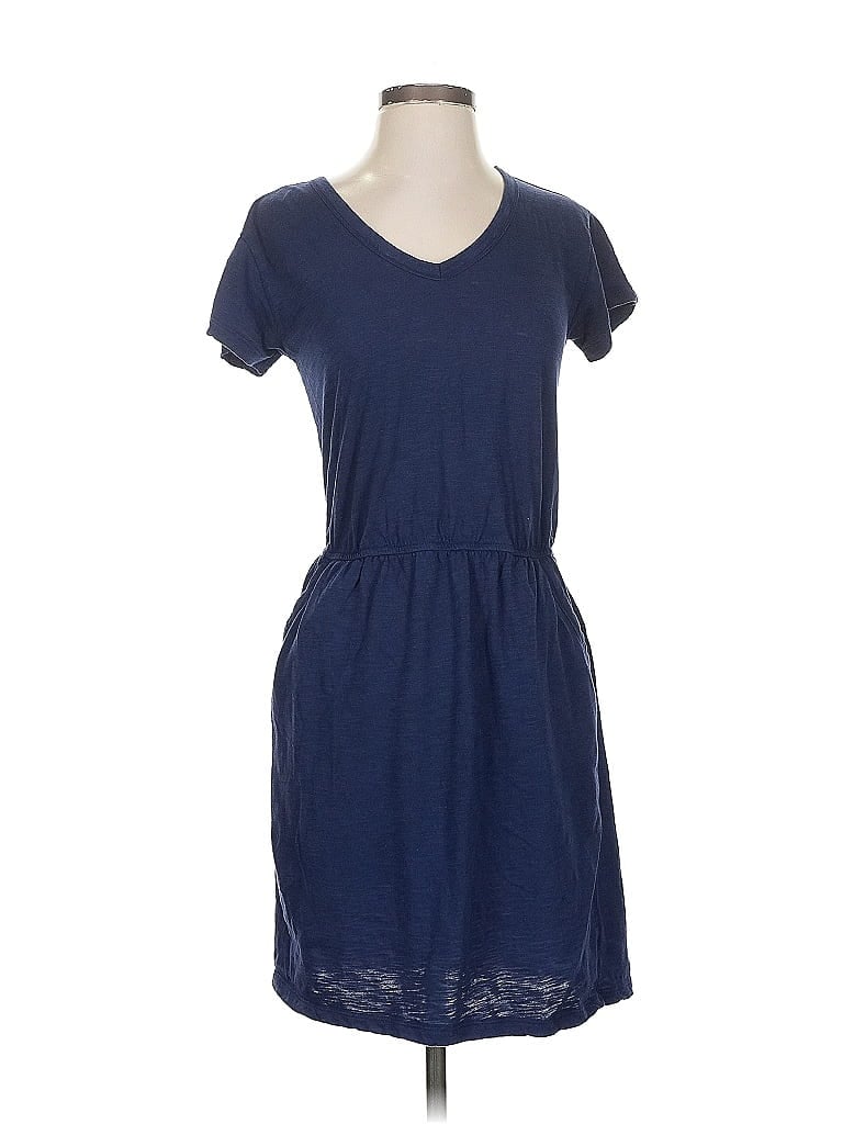 Click to view more detailed imagery on our partner's website Pre-owned Uniqlo Casual Dress In Blue