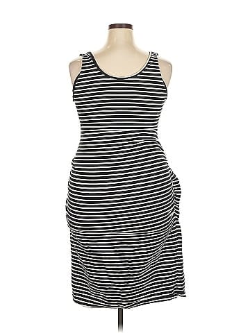 Old Navy - Maternity Casual Dress (view 2)