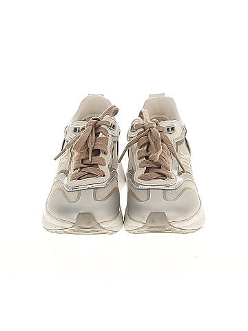 DKNY Sneakers (view 2)