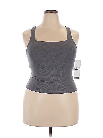 Lezat Tank Top (view 1)