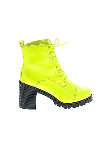 Qupid Boots (view 1)