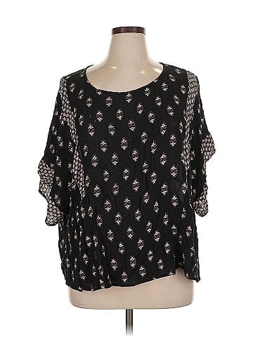 Atmosphere 3/4 Sleeve Blouse (view 1)