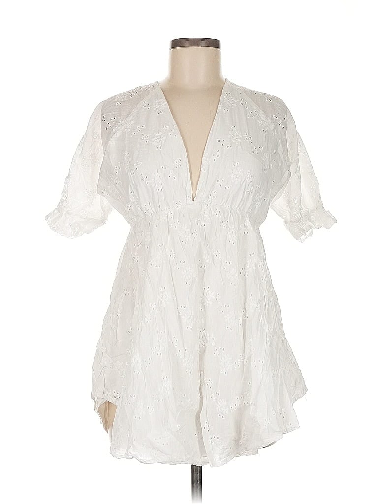 Pre-owned Zaful Casual Dress In White